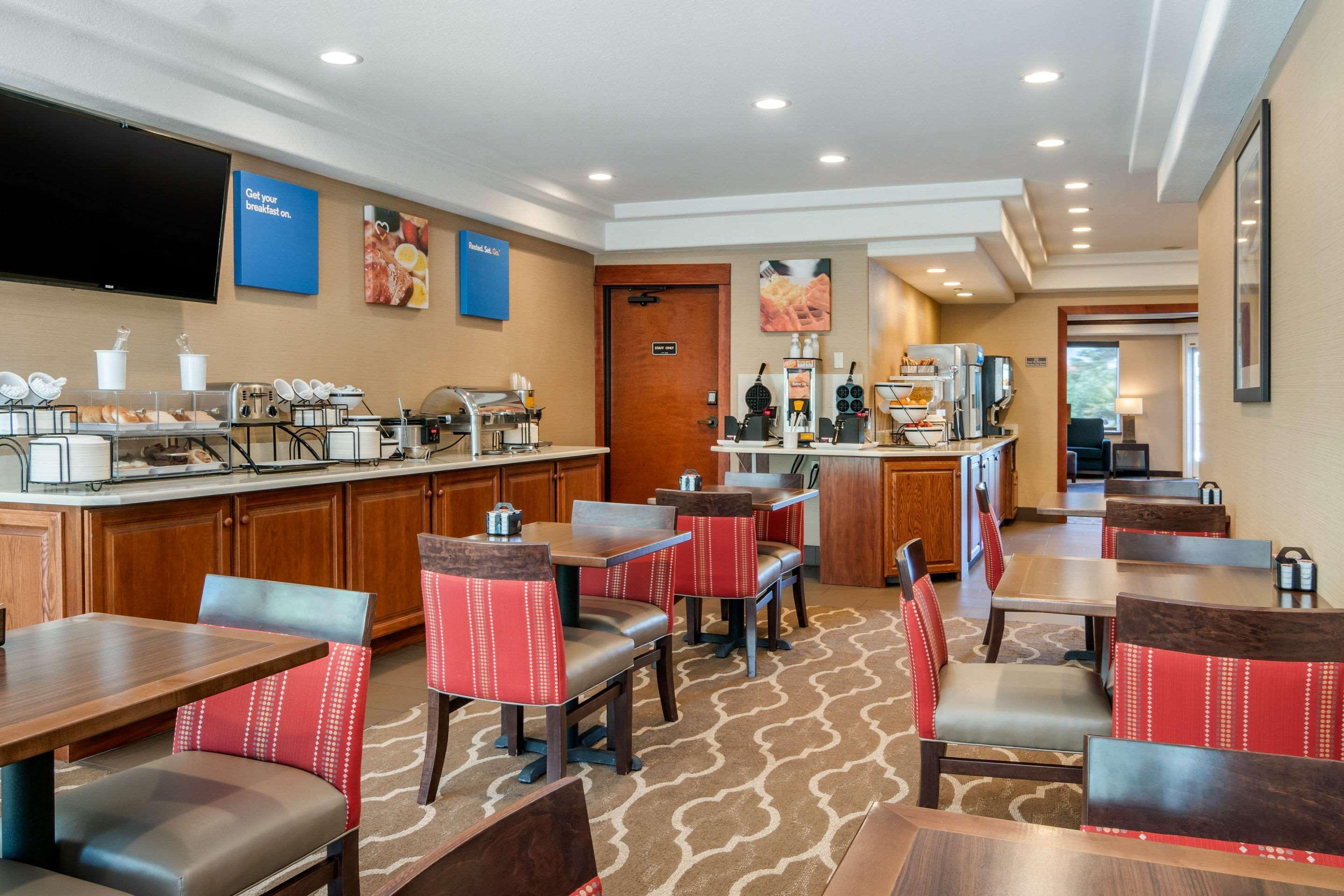 Comfort Inn & Suites Линкольн-Сити Экстерьер фото
