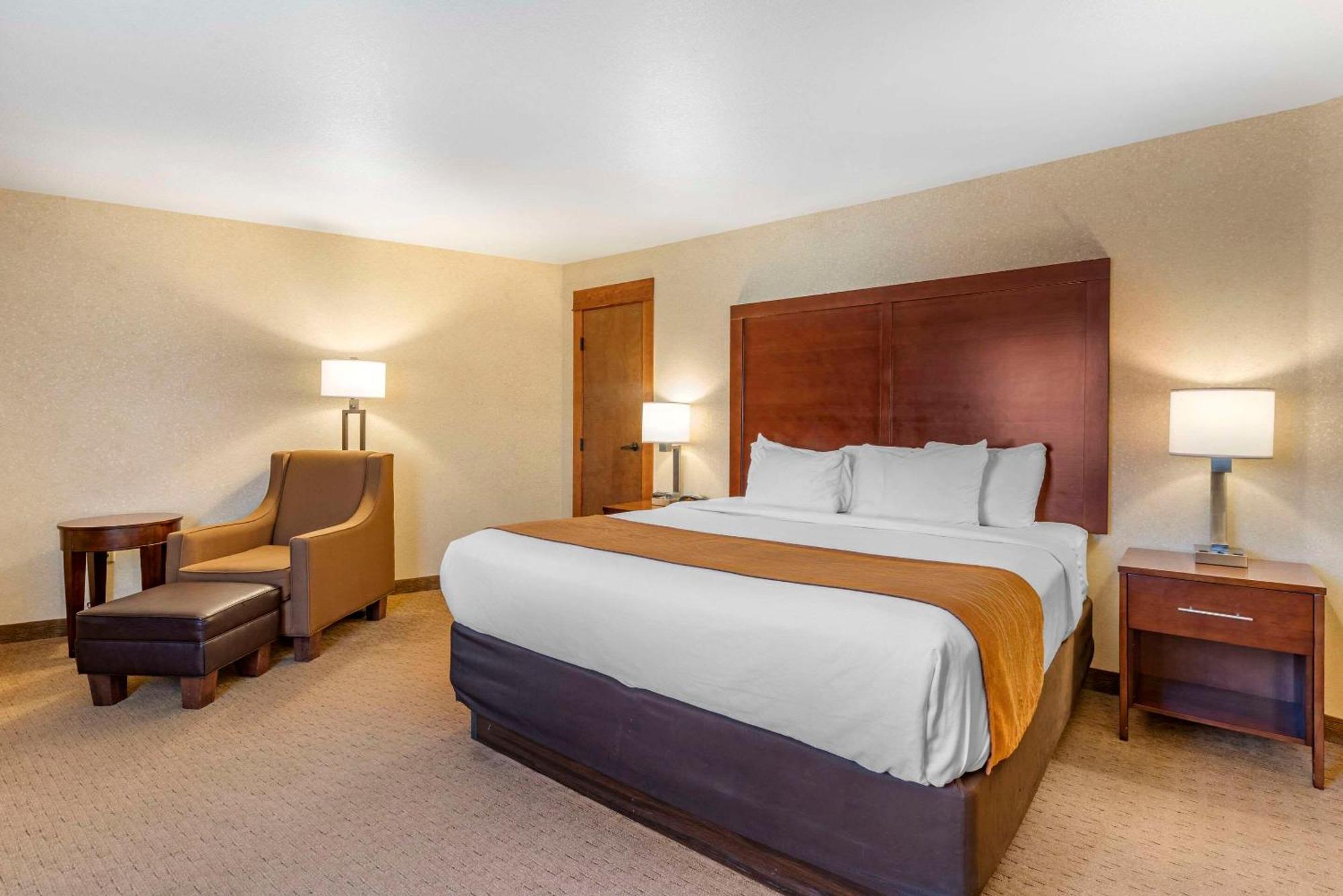 Comfort Inn & Suites Линкольн-Сити Экстерьер фото