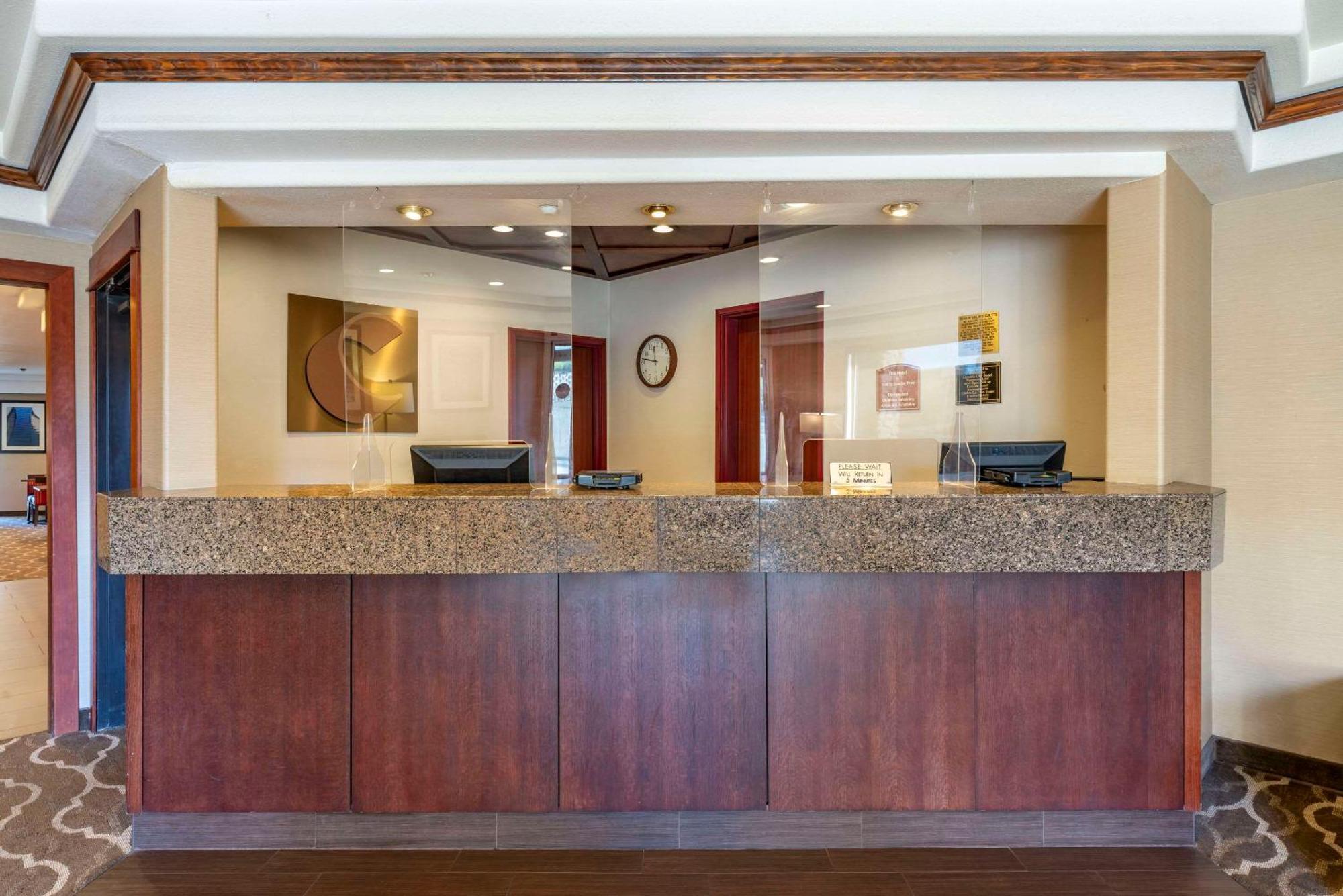 Comfort Inn & Suites Линкольн-Сити Экстерьер фото